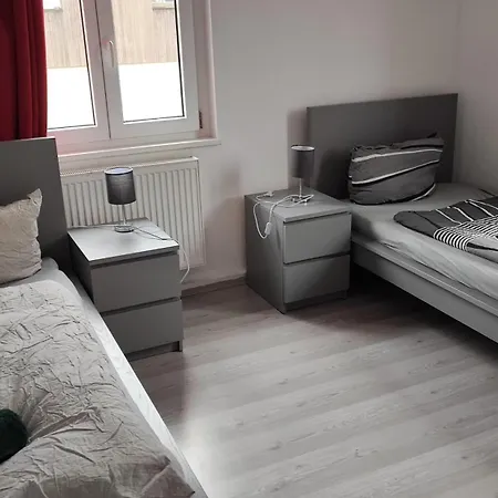 Zentrales Grosses Monteurhaus Bei Wuerzburg Holiday home *