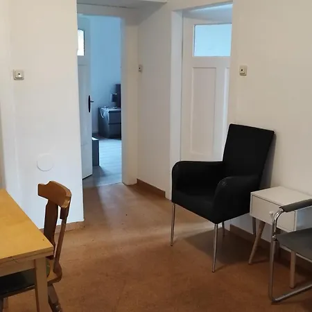 Holiday home Zentrales Grosses Monteurhaus Bei Wuerzburg *