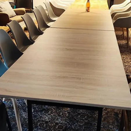 Grosses Bis 22 Personen Bei Wuerzburg Fuer Famientreffen - Firmenevents Mit Bbq-grillveranstalltung Moeglich Mit 10 Schlafzimmern Und Drei Badezimmer * Veitshöchheim